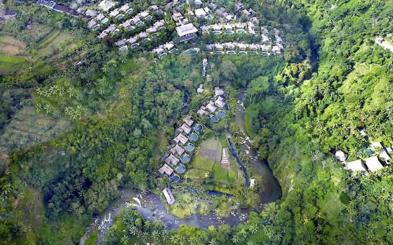 バリ島ウブドの渓谷とアユン川に抱かれたロイヤルピタマハ リゾート全景