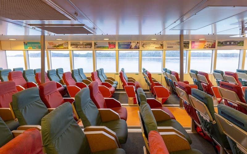 ビンタンリゾートフェリーのエコノミークラス