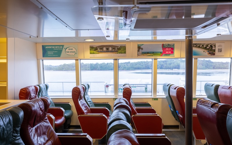 ビンタンリゾートフェリーのエメラルドプラス