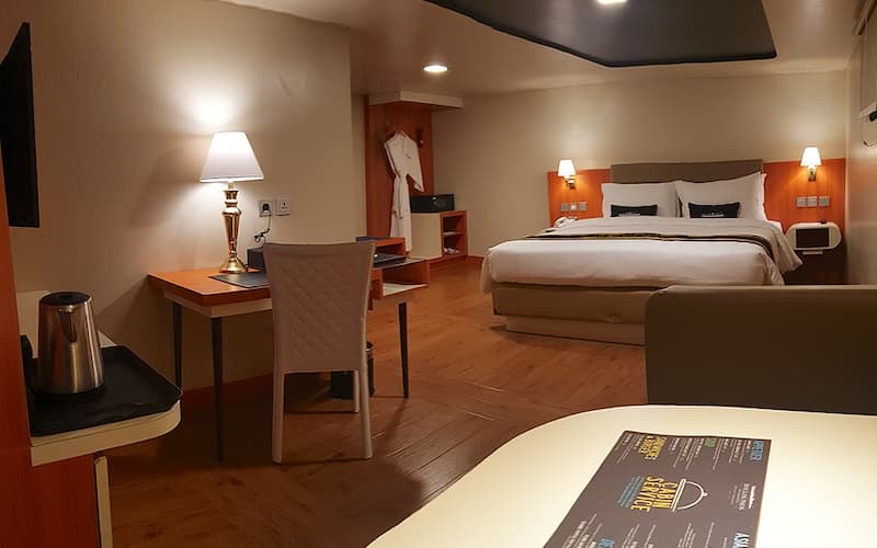 ドゥロス・フォス・ザ・シップホテルのエグゼクティブ・スイート ベッドルーム