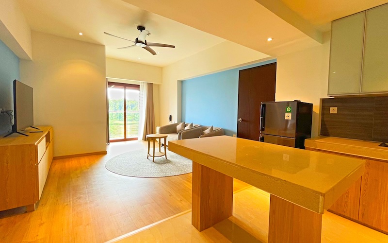 グランド ラゴイ ホテル ビンタンのファミリースイート・リビングルーム