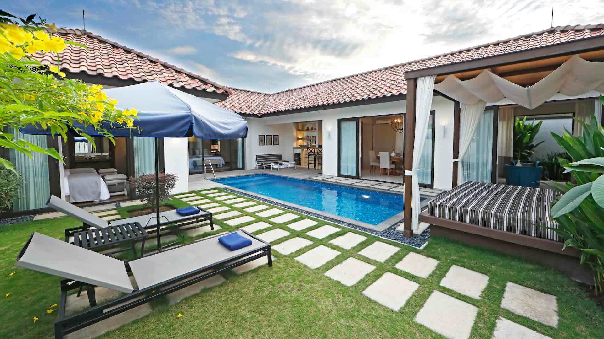 パンタイ インダー ラゴイ ビンタン