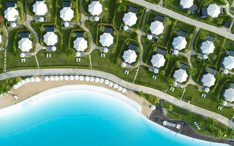 ナトラ・ビンタンを上空から見下ろしたラグーン全景