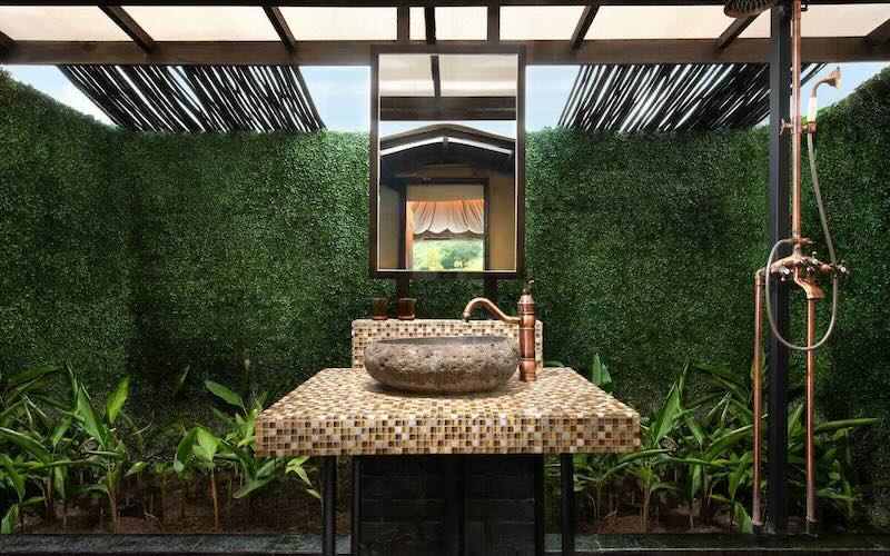 ナトラ・ビンタンのサファリテント・バスルーム